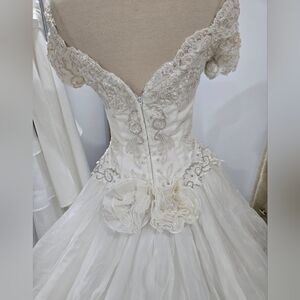 House of Bianchi, Ivory Wedding Gown